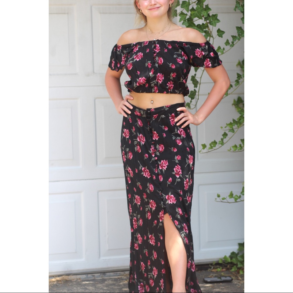 Two piece floral skirt and crop top